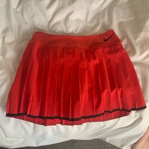 🎾 Nike Red Pleated Tennis Skirt 🎾